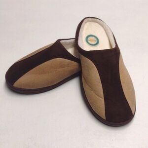 SpaSensation Slippers men size 9-10 brown and cream
